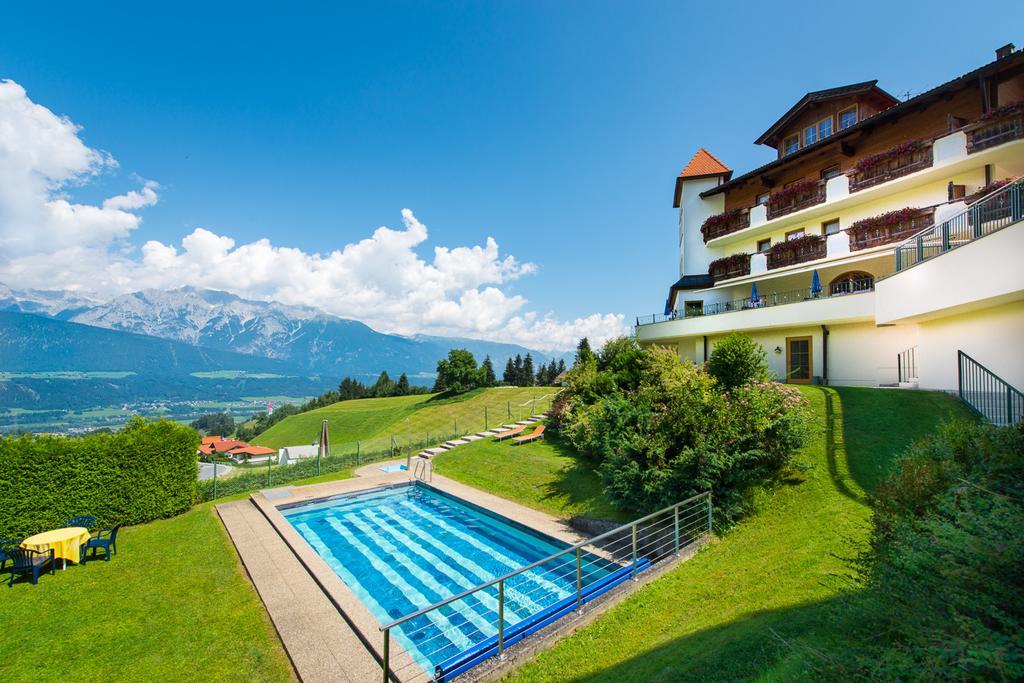 Hotel Jaegerhof Kolsassberg エクステリア 写真